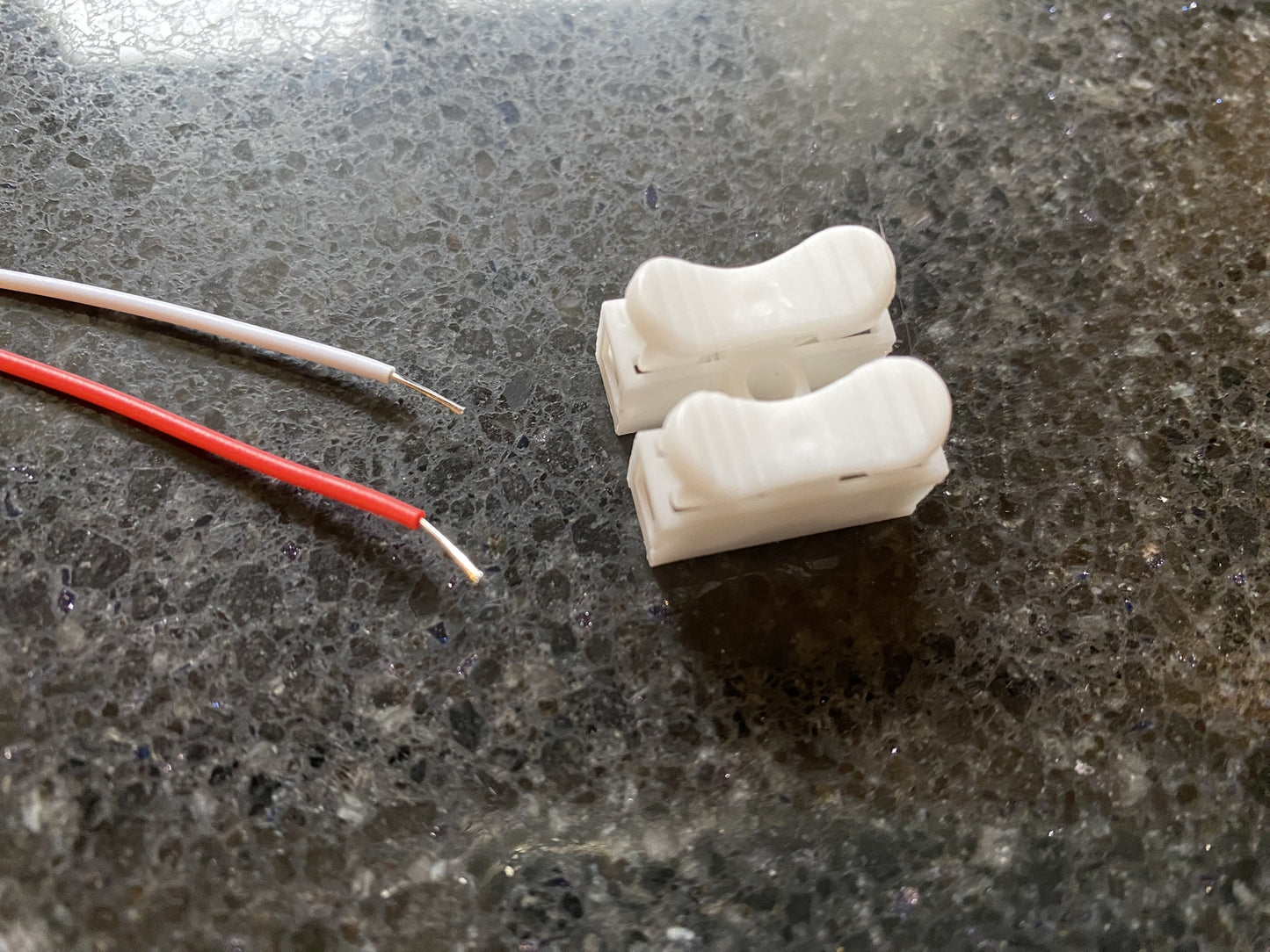 USB Power Supply with 12 ports Power Supply Output Universal Plug Models Trains