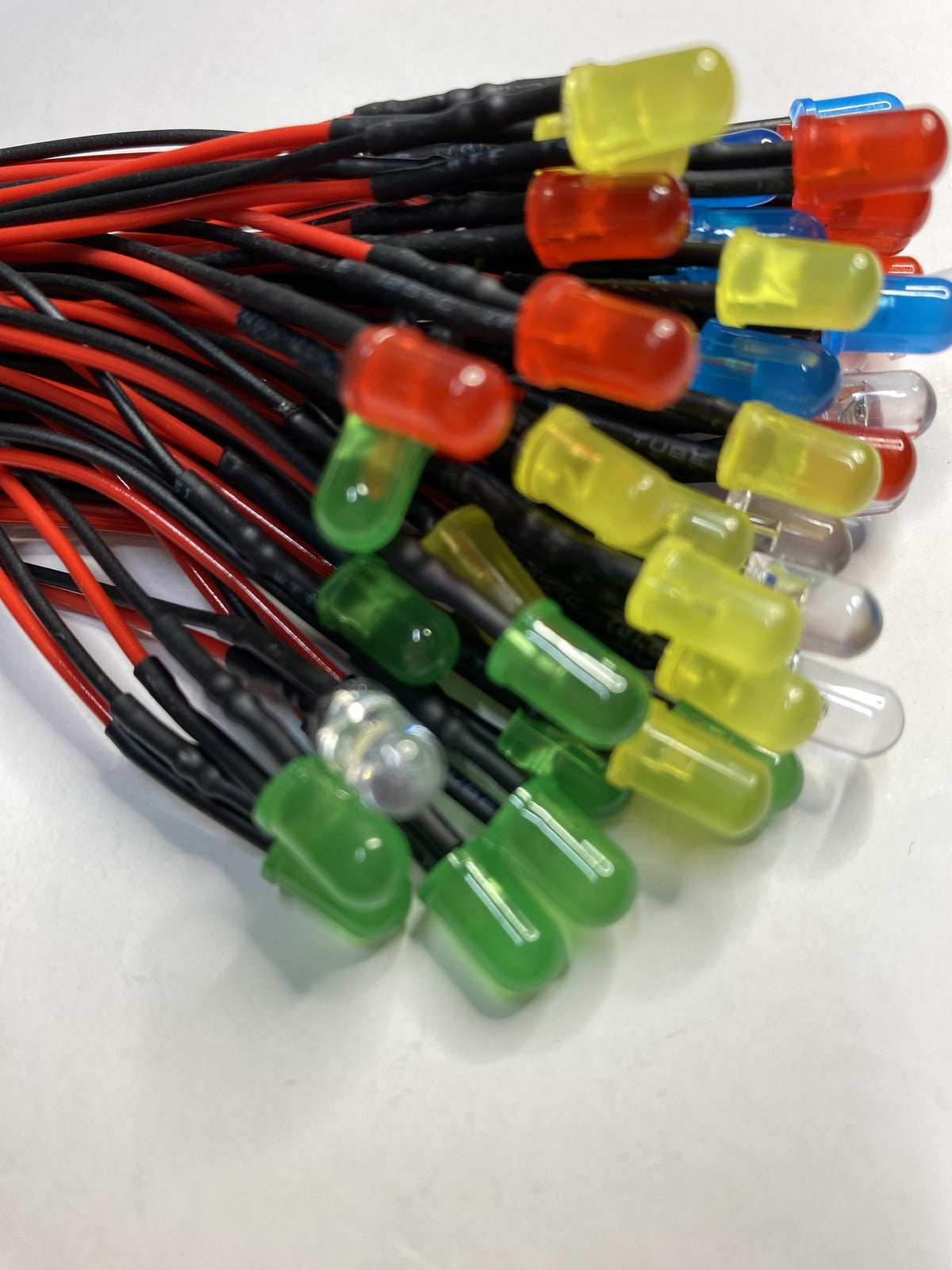 50 12v LEDS 5mm for Railways Models Dioramas etc ready to go bargain sets