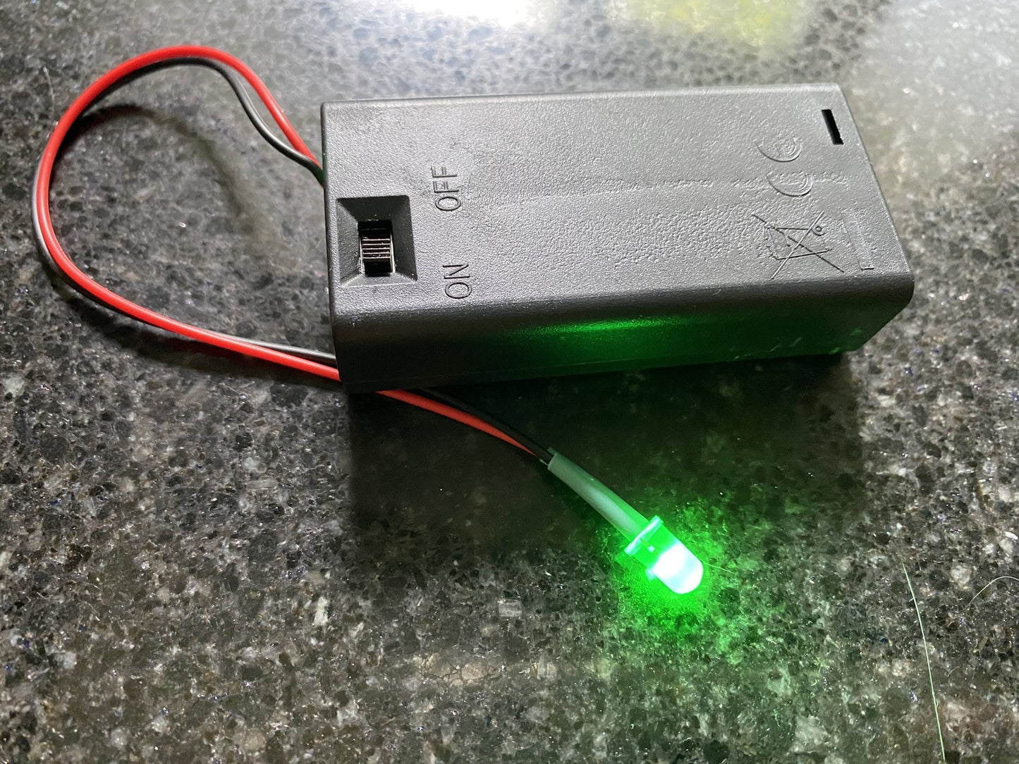 Flashing Dummy Red Green Blue White LED Security Light Alarm Car AA Battery Box