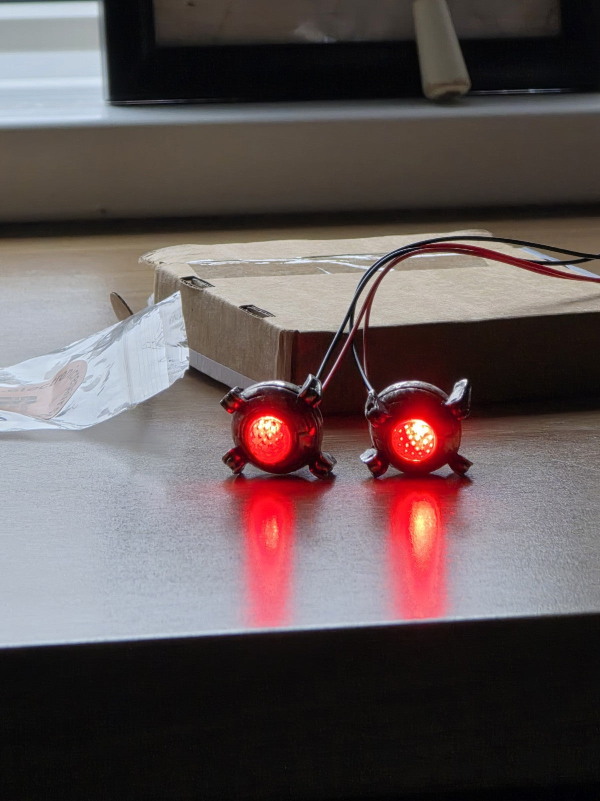Wired LED Light with Battery Box On/Off Switch AAA or AA colours and lengths
