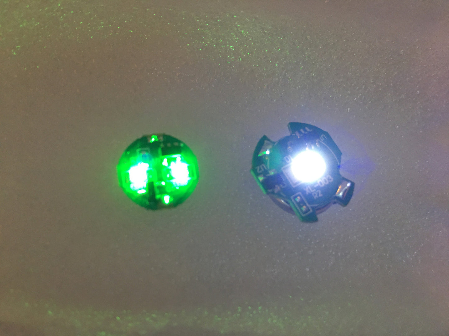 Mini Magentic Wireless LEDs for DIY models gundam cosplay magnet controlled
