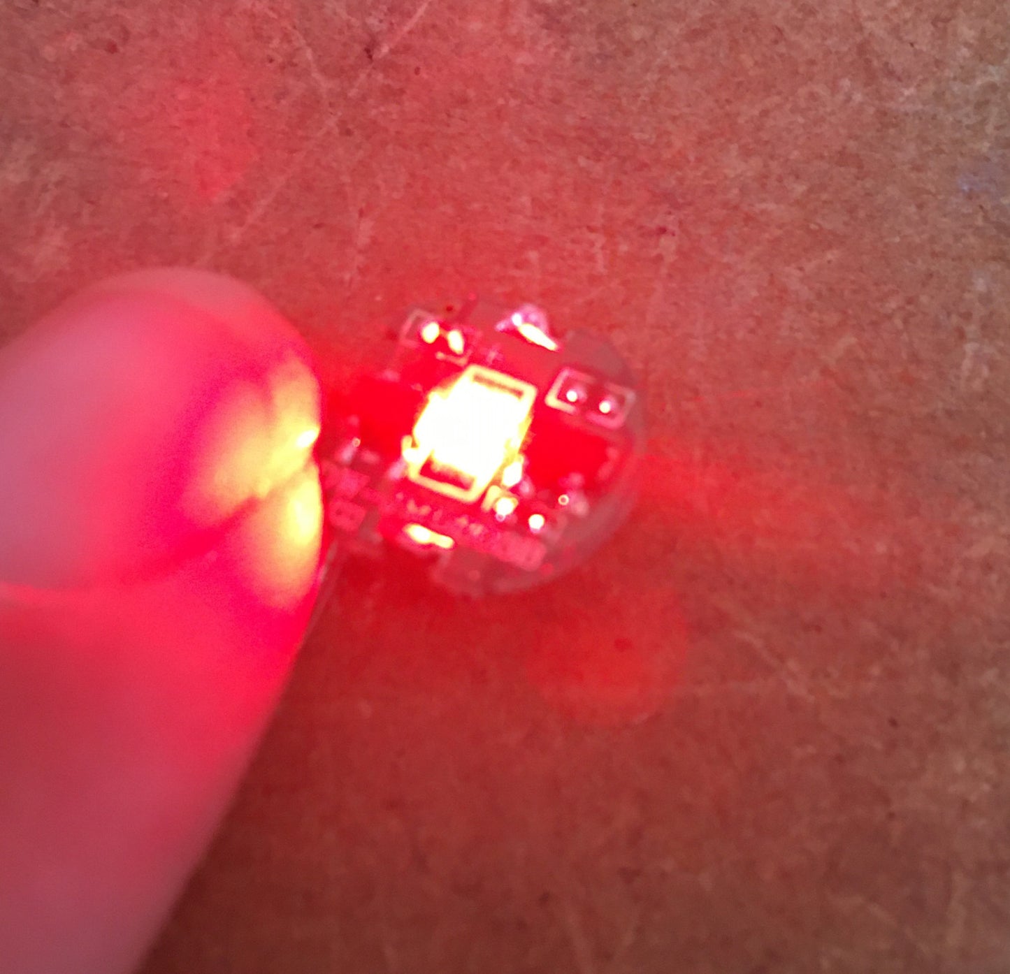 Mini Magentic Wireless LEDs for DIY models gundam cosplay magnet controlled